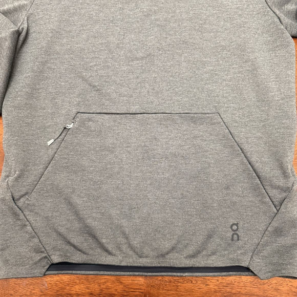 On Cloud Running Technical Hoodie Pullover 1/4 Zip Jacket Men's Medium Gray - Picture 4 of 12